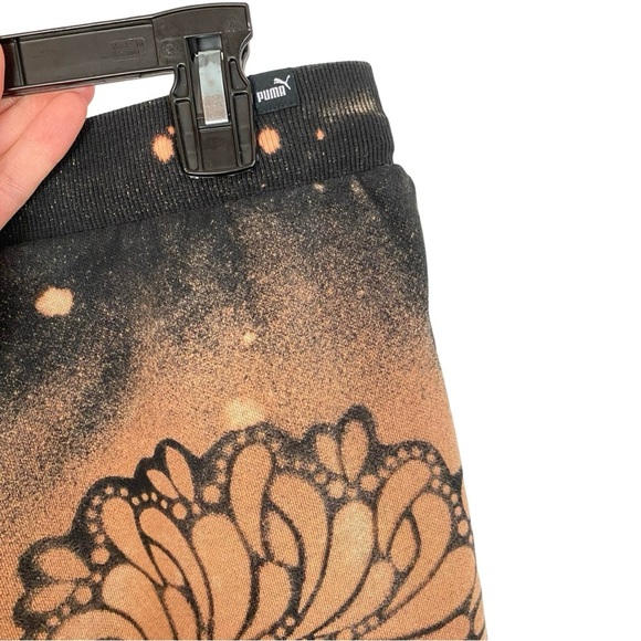 Puma Sweatpants Mens Size Large Upcycled Floral Joggers Sweats Leisure Pants - Picture 6 of 16